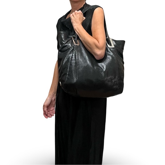 Kooba Black Snake Embossed Leather Oversized Tote Shoulder Bag - Picture 7 of 10